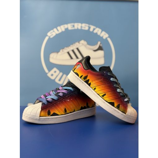 Adidas Superstar x UFO