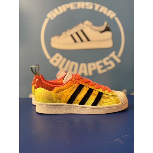 Adidas Superstar x freestyle