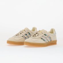 Gazelle Indoor
