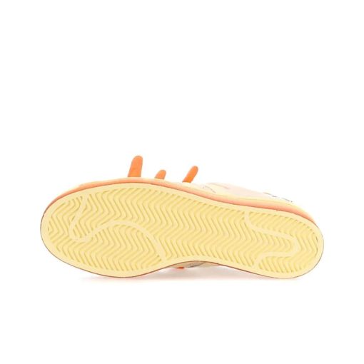 Superstar x Melting Sadness hotdog